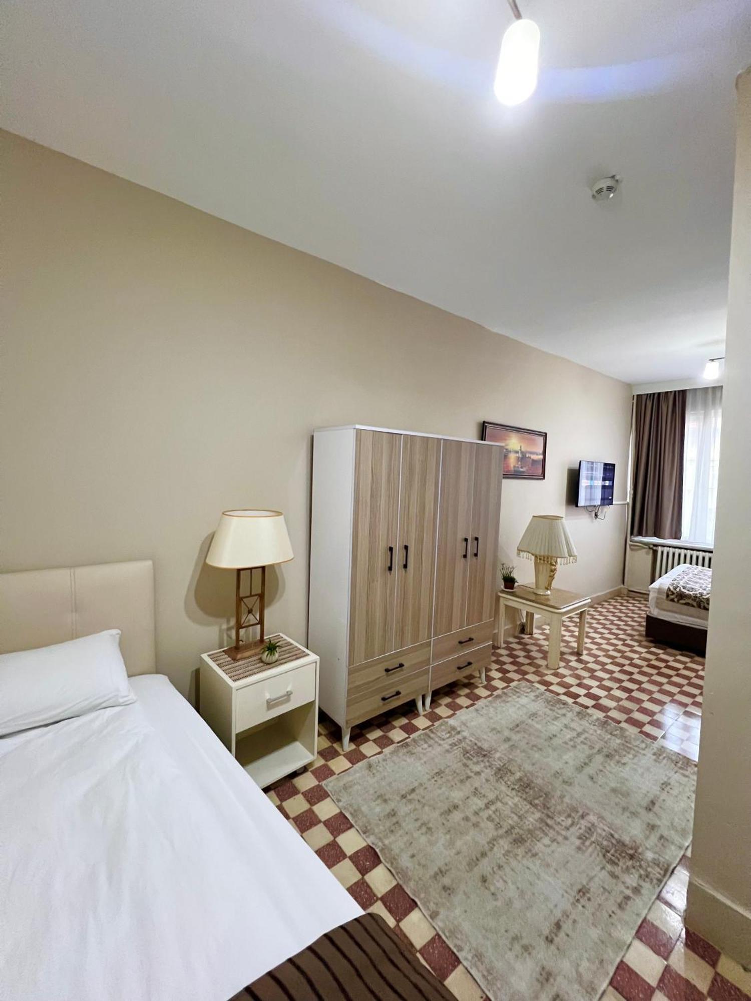 Findik Palas Otel Istanbul Bagian luar foto