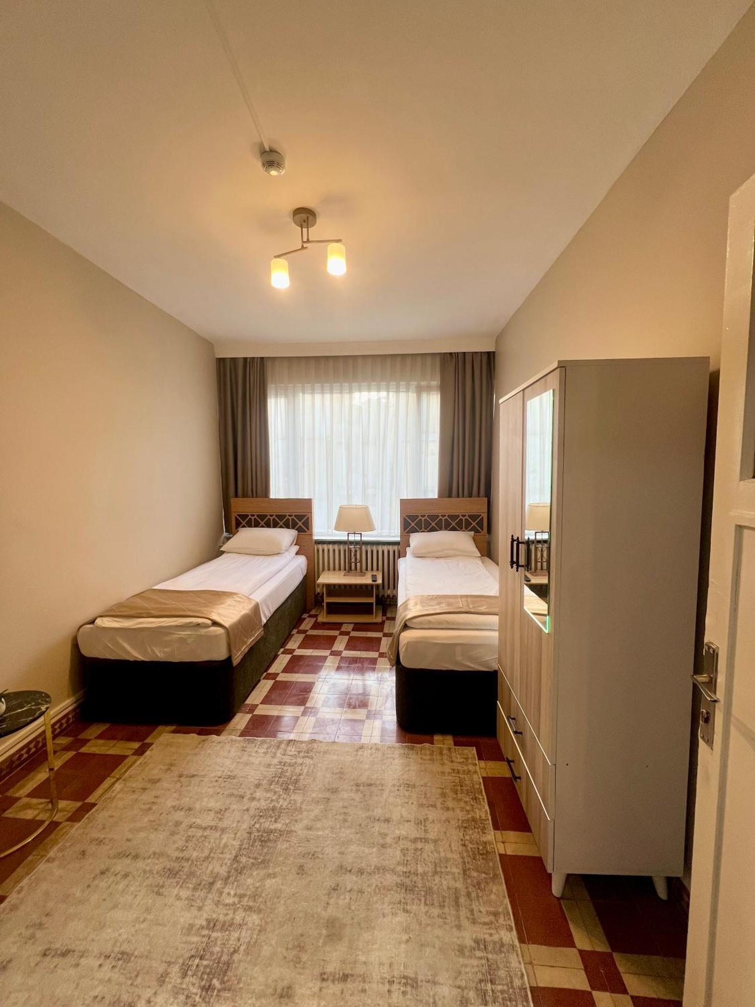 Findik Palas Otel Istanbul Bagian luar foto